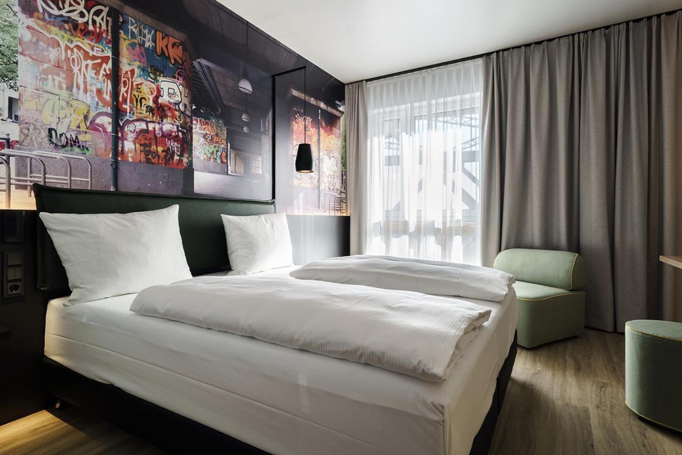 Vienna House Easy By Wyndham Berlin Potsdamer Platz Exterior foto